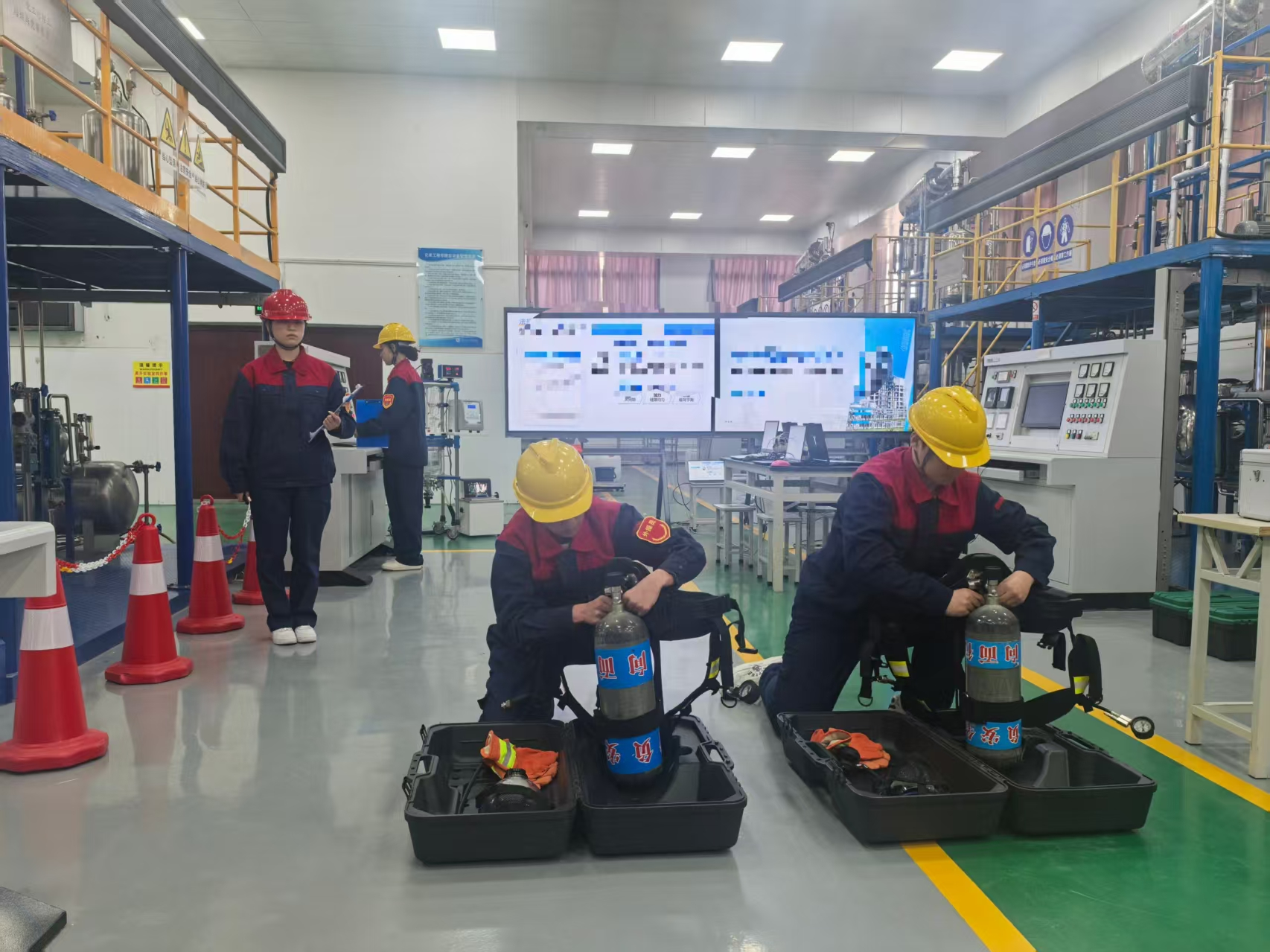 绿色化工与新材料crown中国官方网站开展竞赛演练活动